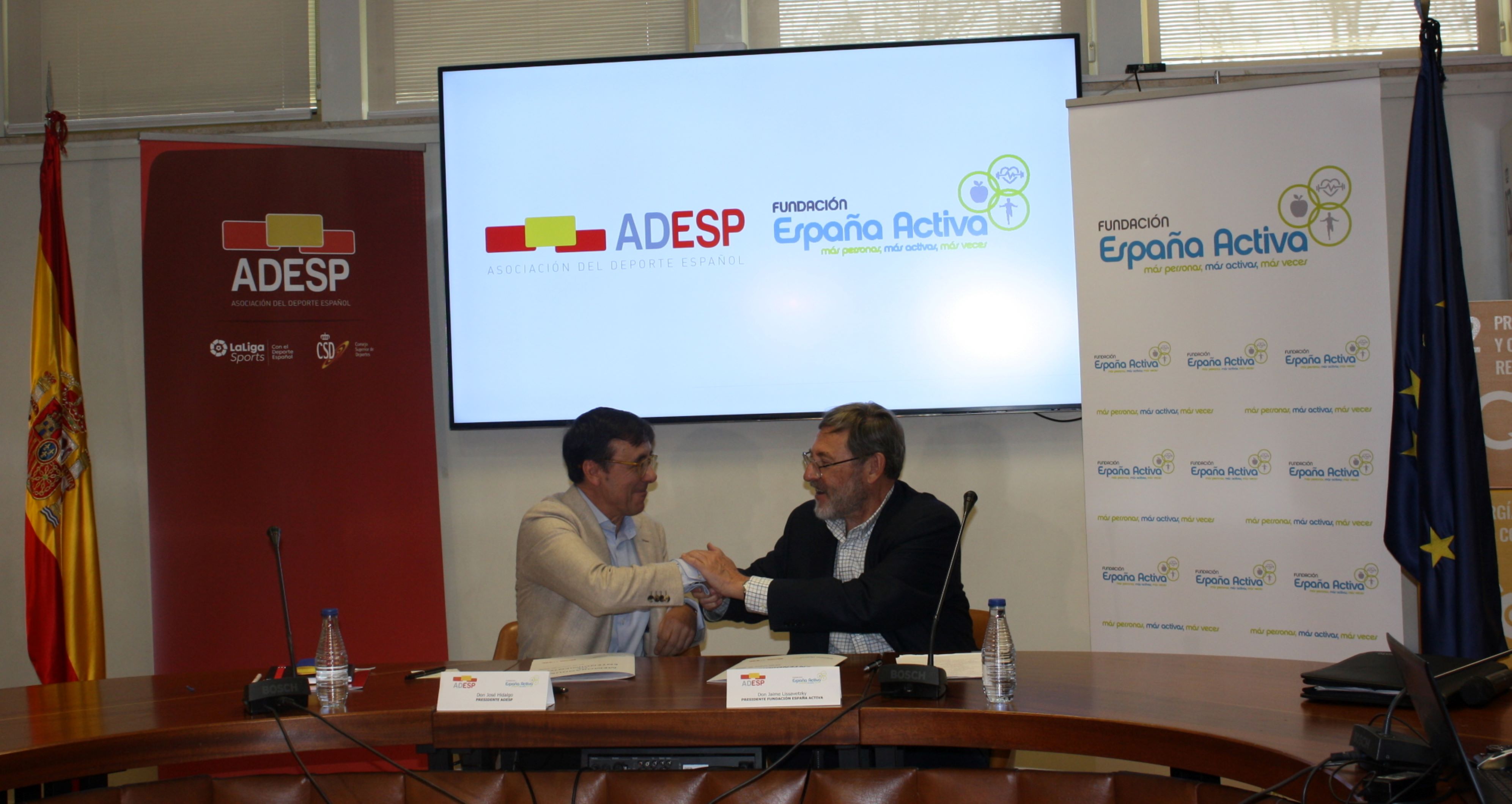 Firma acuerdo colaboración Fundación España Activa - ADESP
